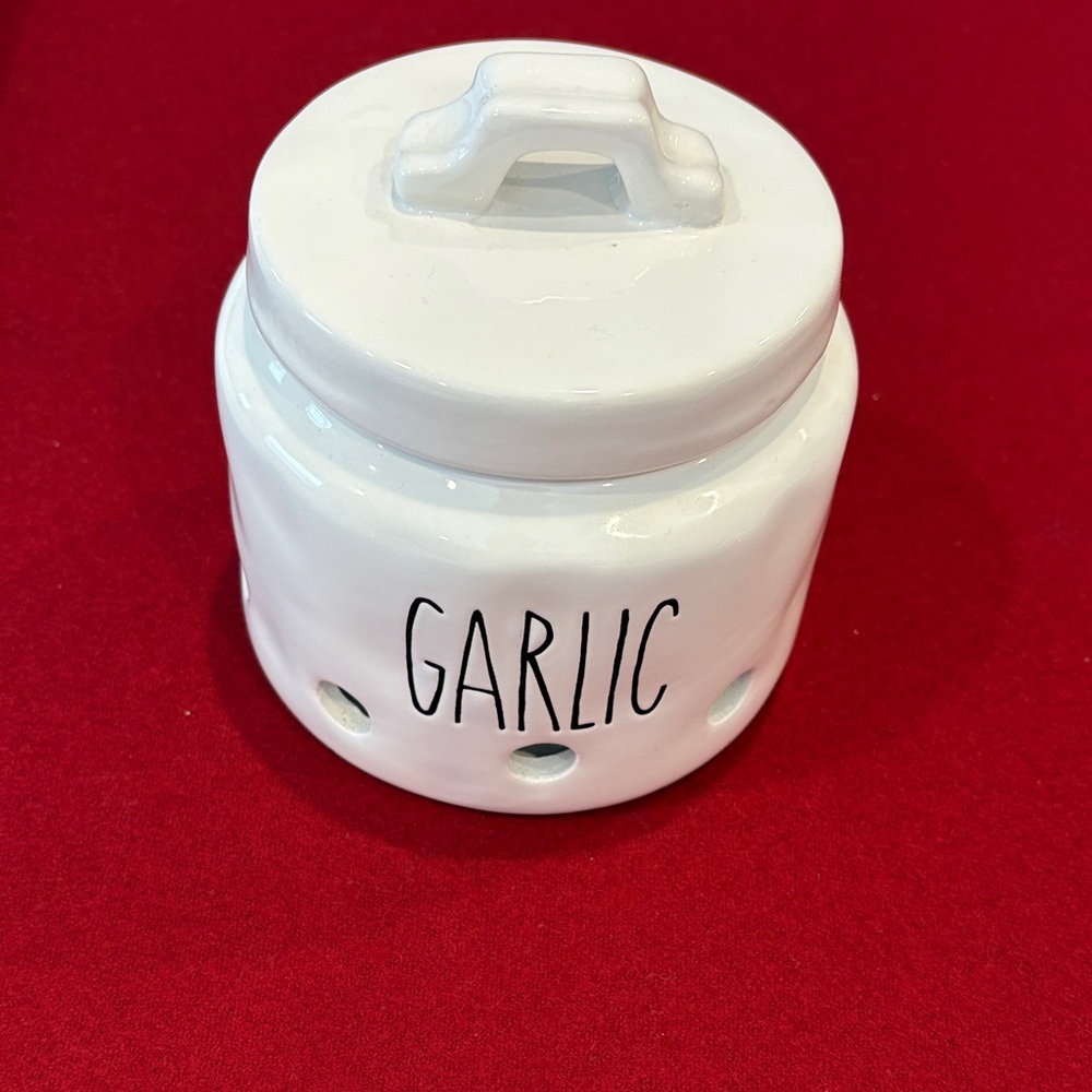 CTG Brand White Garlic Storage Jar in the style of Rae Dunn